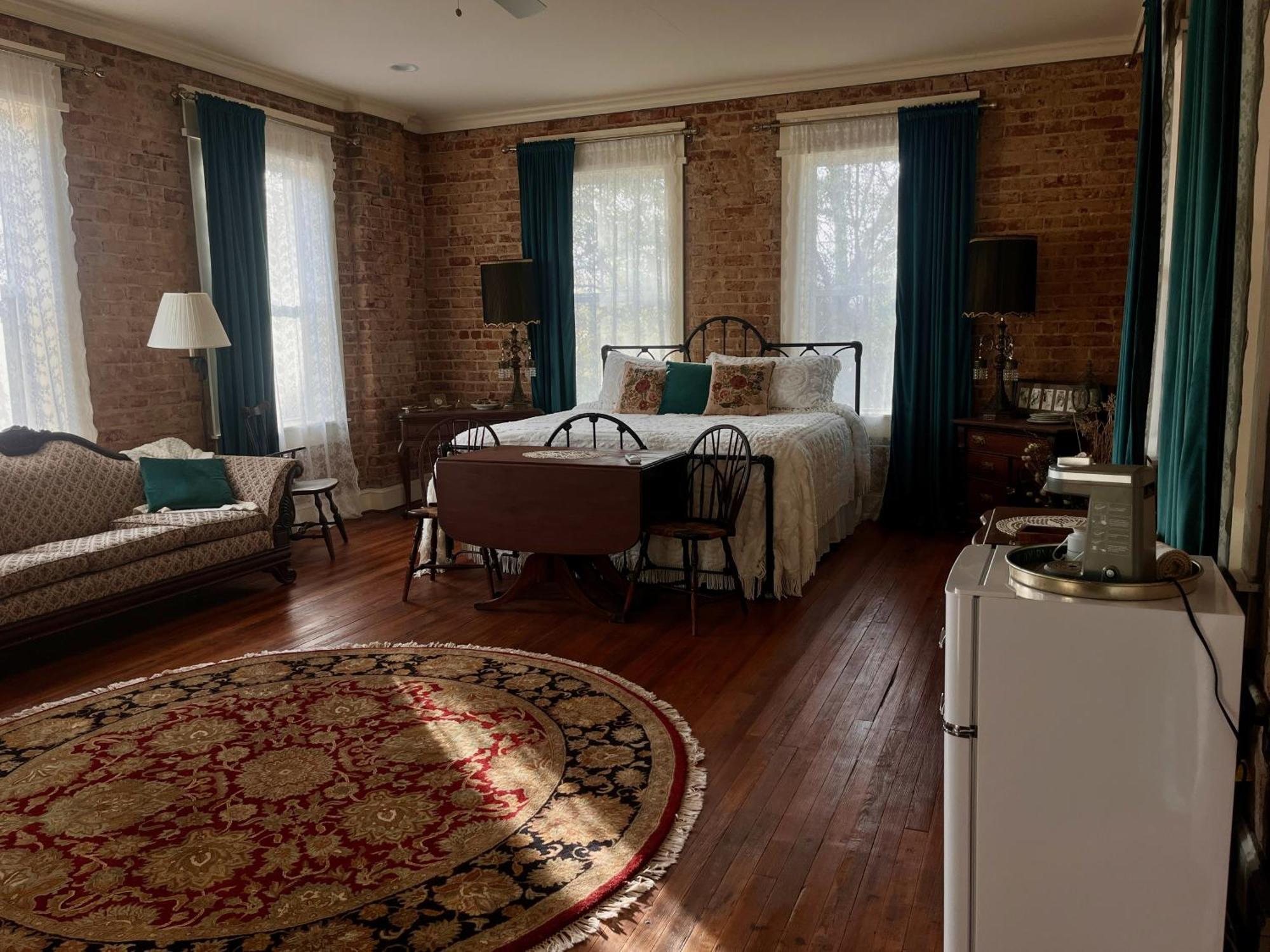 Tanglewood Inn Greenville Extérieur photo