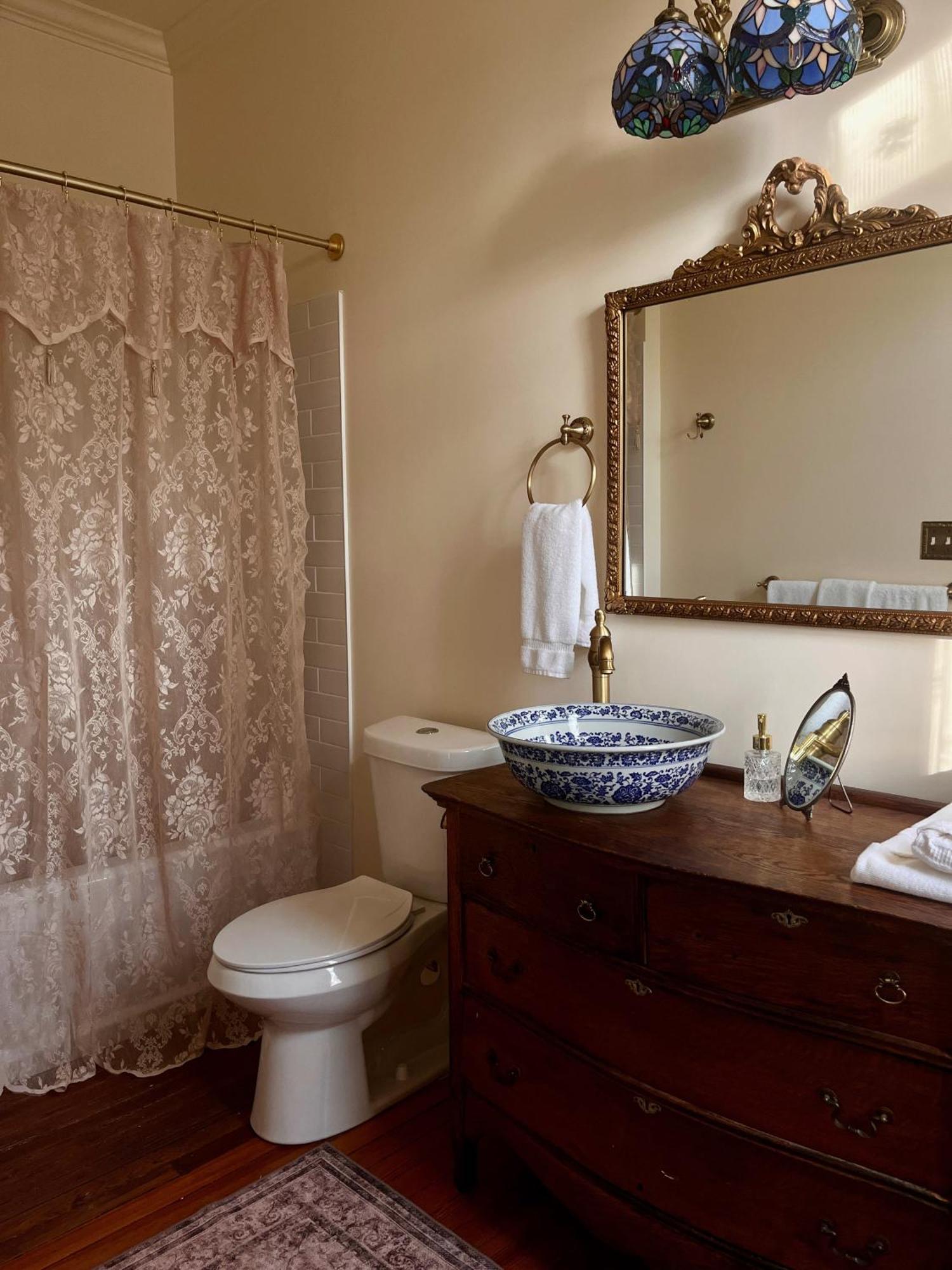 Tanglewood Inn Greenville Chambre photo
