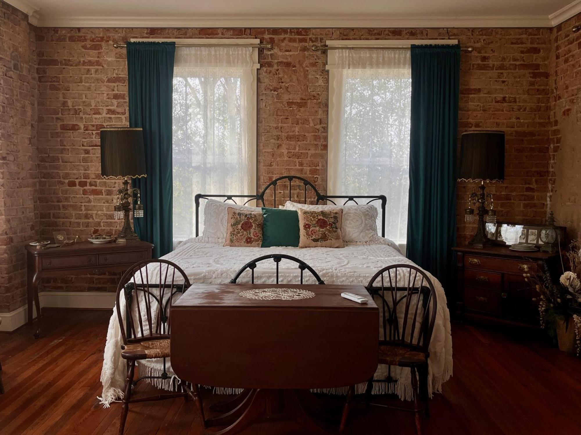Tanglewood Inn Greenville Extérieur photo